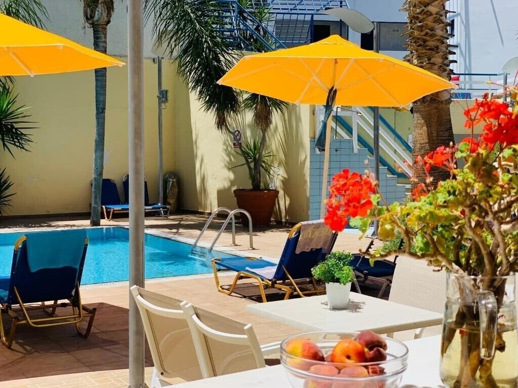 Апартаменты Kassavetis Hotel 3*