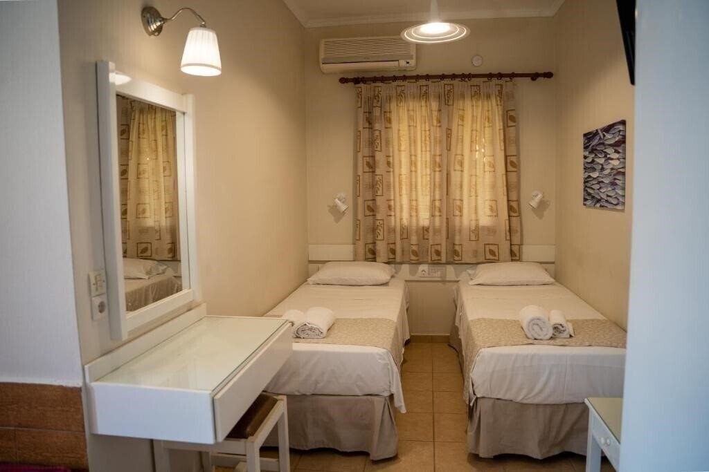 Апартаменти Blue Sky Apartments 3*