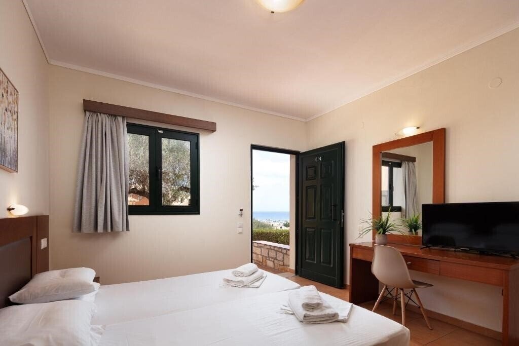 Территория Dia Apartments 3*