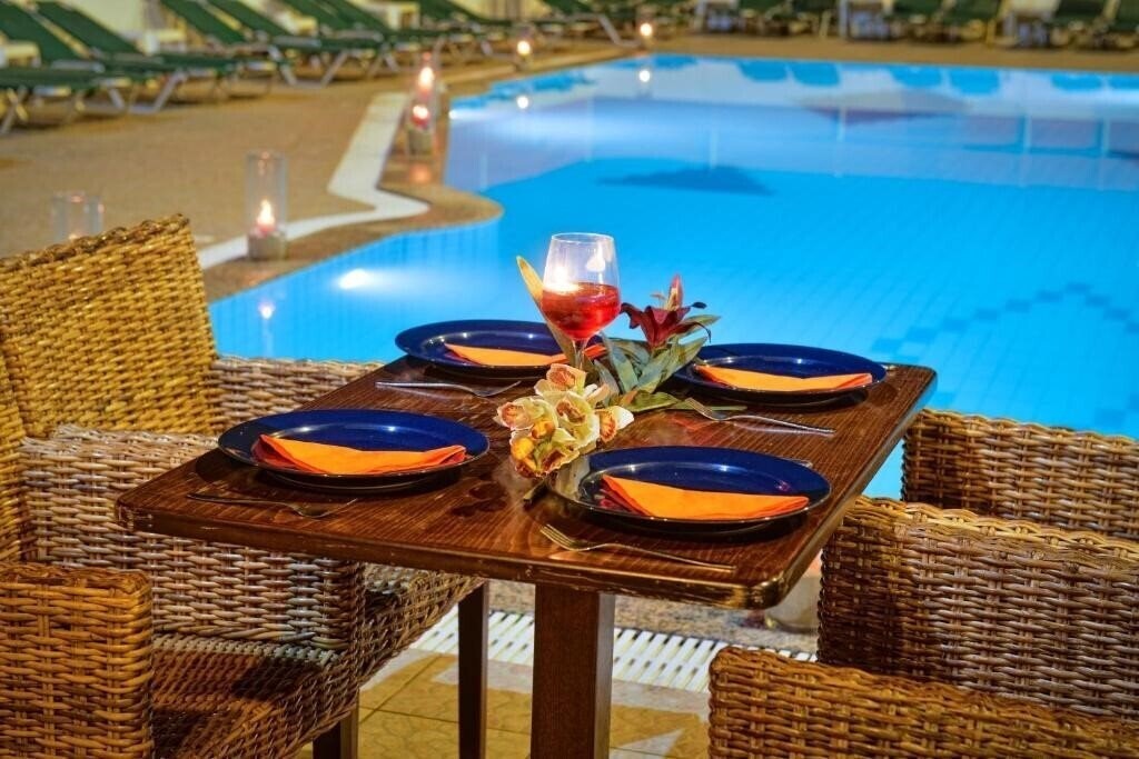 Панорама Stonewell Studio 2*