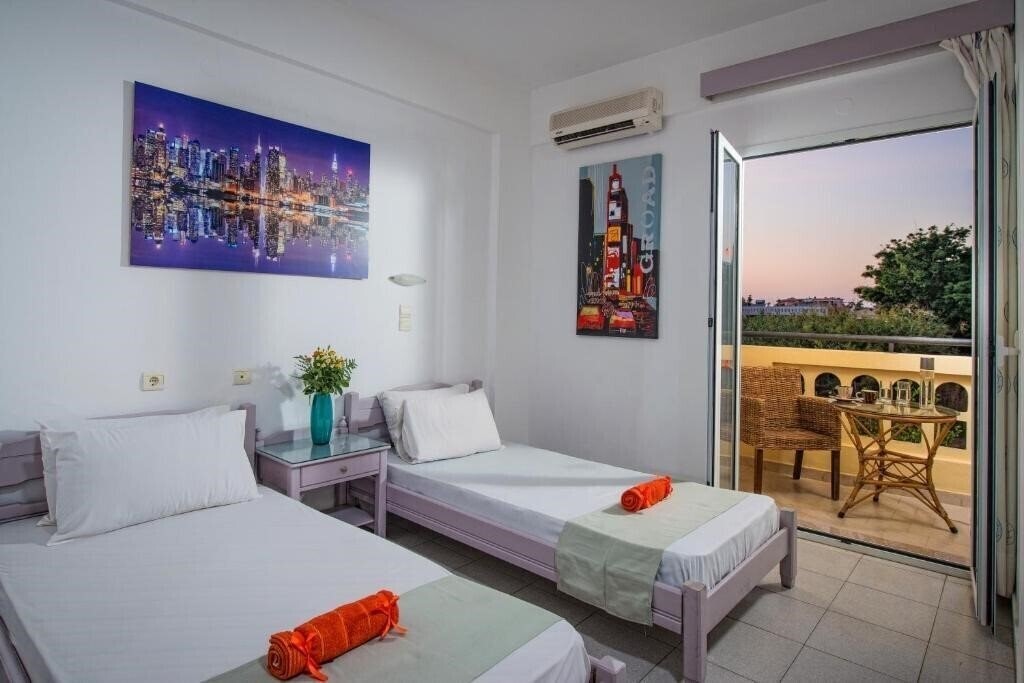 Фотография Stonewell Studio 2*