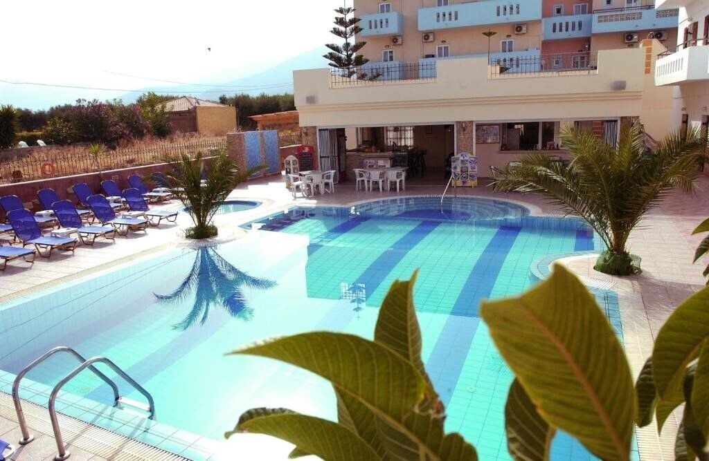 Фотография Semiramis Malia Hotel 3*