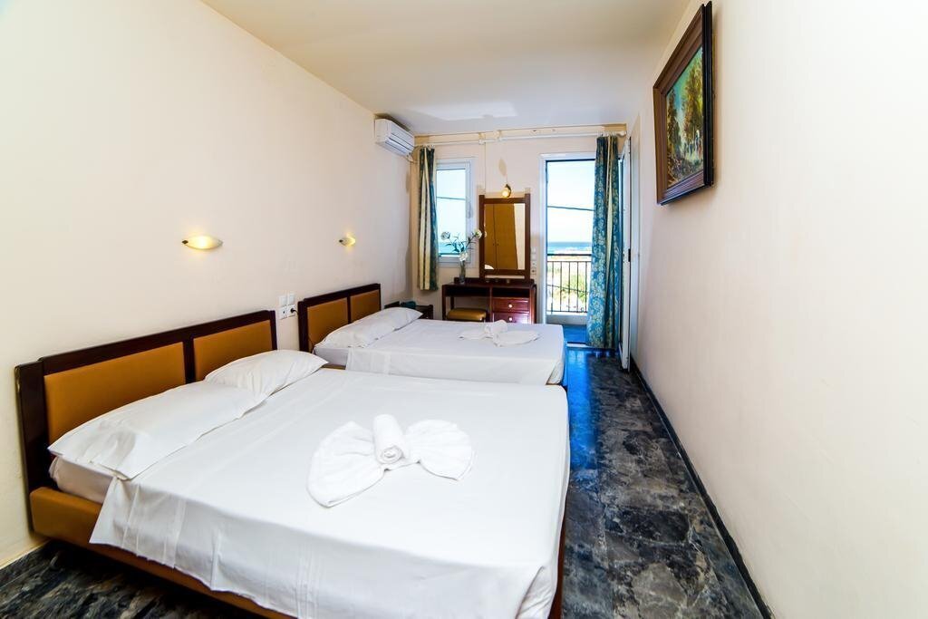 Територія Ambrosia Hotel 2*