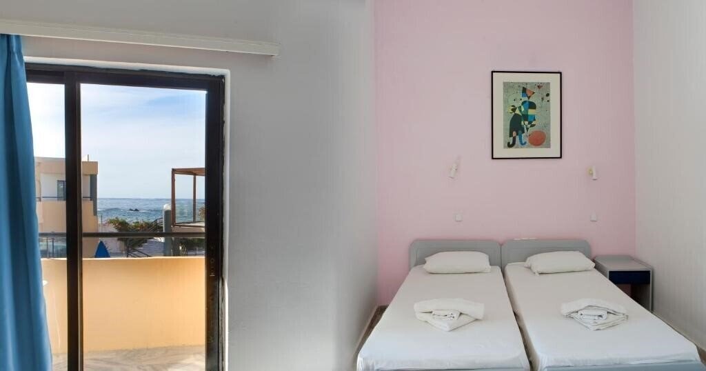 Территория Akasti Hotel 2*