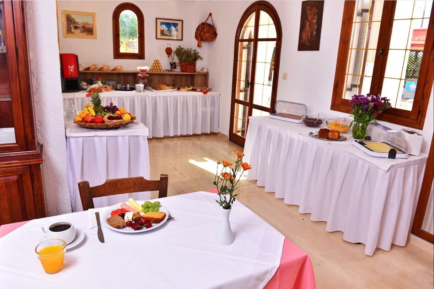 Панорама Krits Hotel 3*