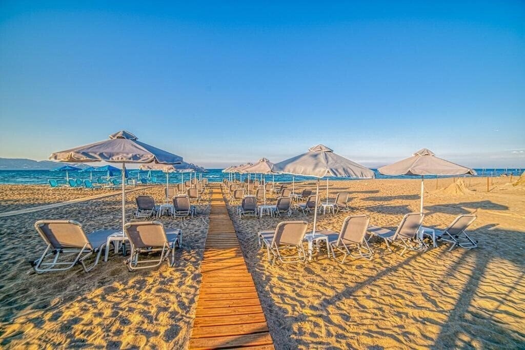 Вид Emi Apartments 2*