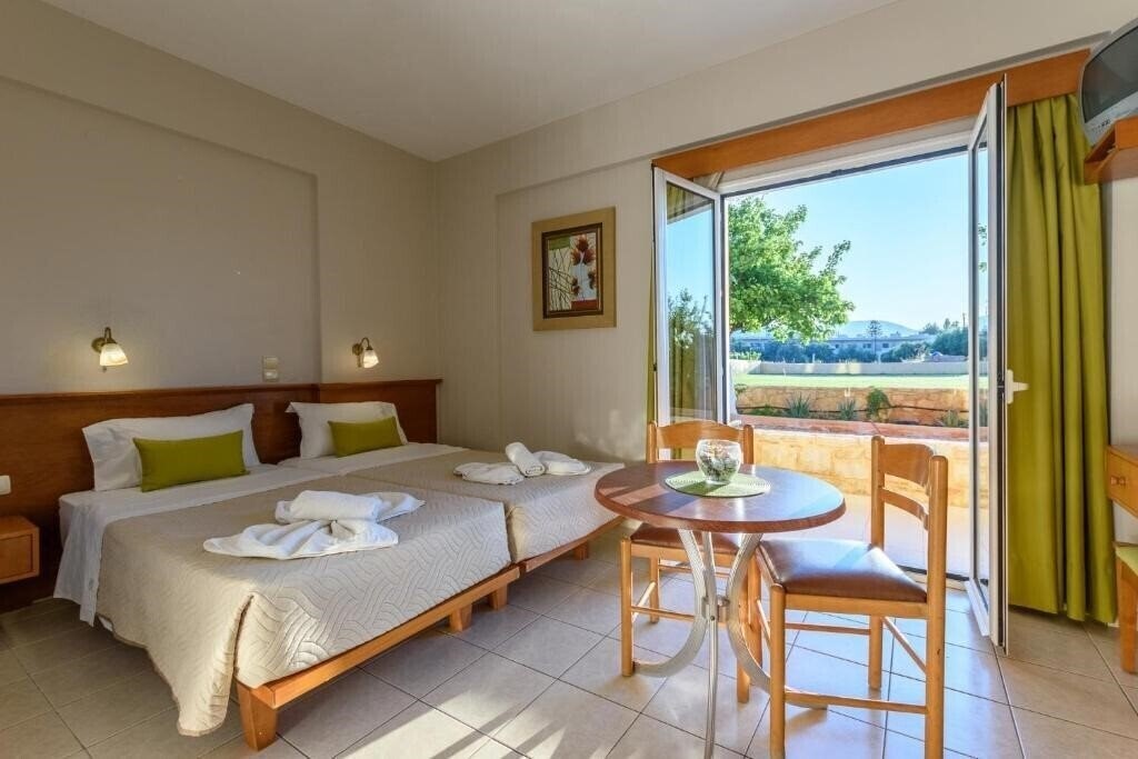 Апартаменти Danelis 3*