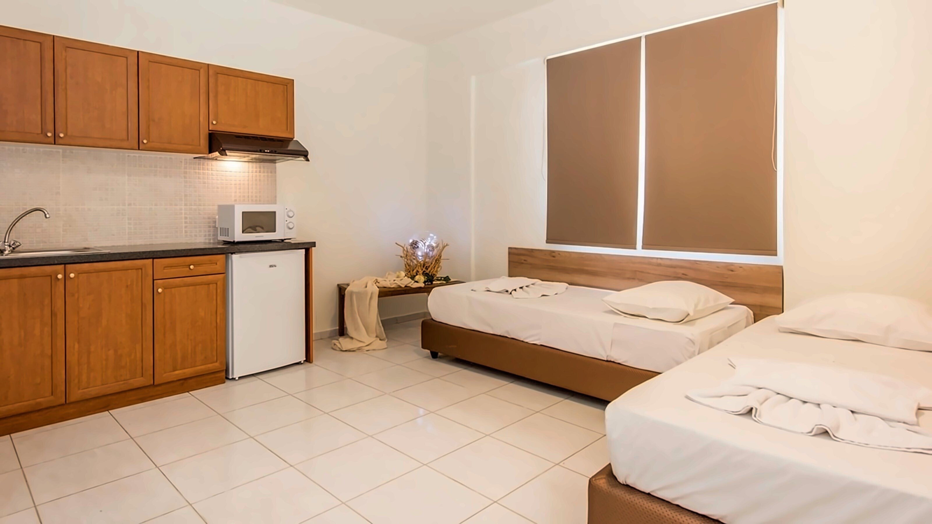 Фотография Niriedes-Dionyssos Village 3*