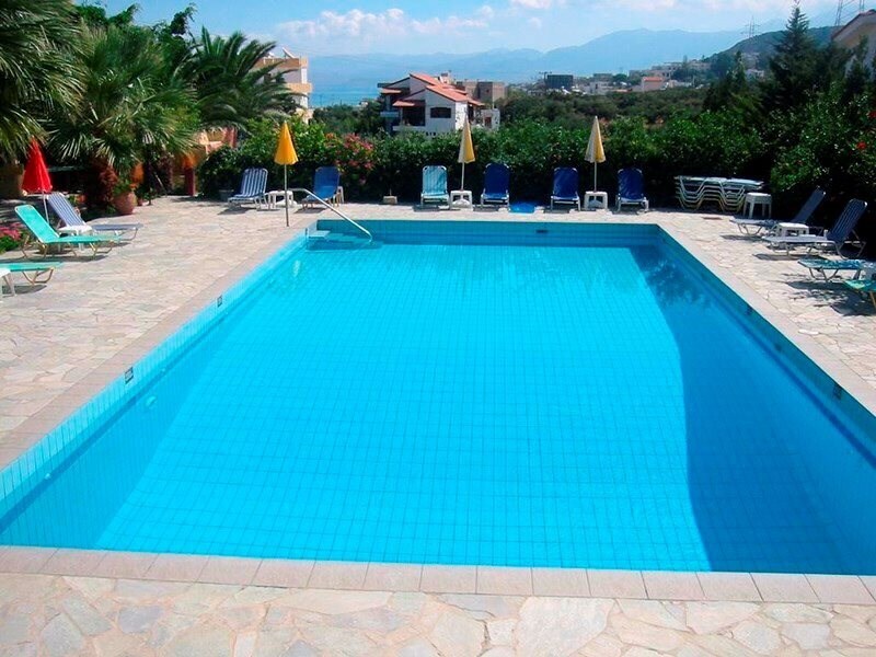 Территория Simple Hotel Hersonissos Sky 2*