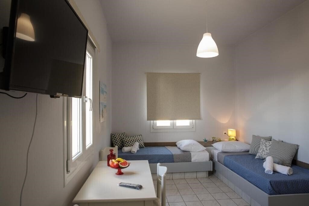 Панорама Irene Beach Apartments 3*