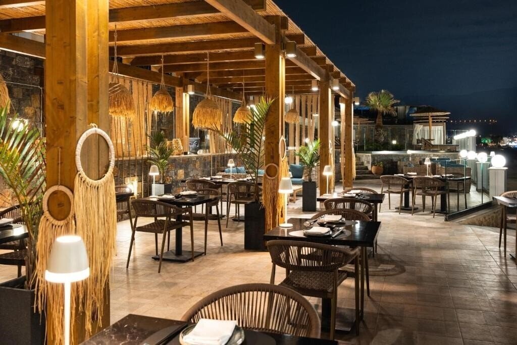 Панорама Alexander Beach Hotel & Village 5*