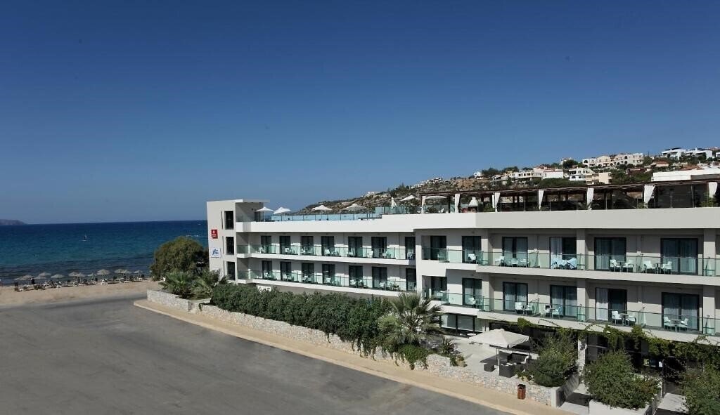 Территория Almyrida Studios 4*