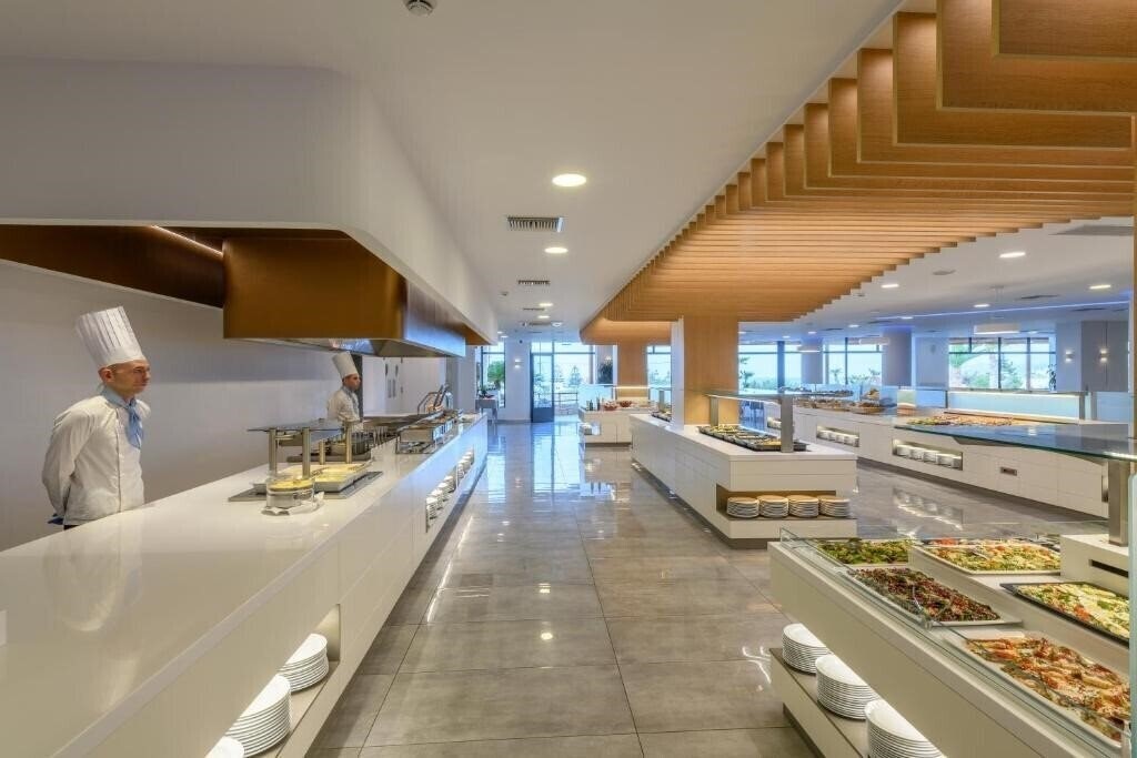 Територія Grand Hotel Hersonissos 4*