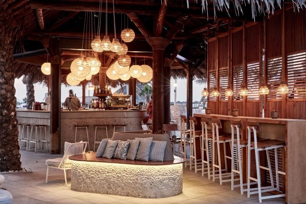 Апартаменты Atlantica Caldera Palace 5*