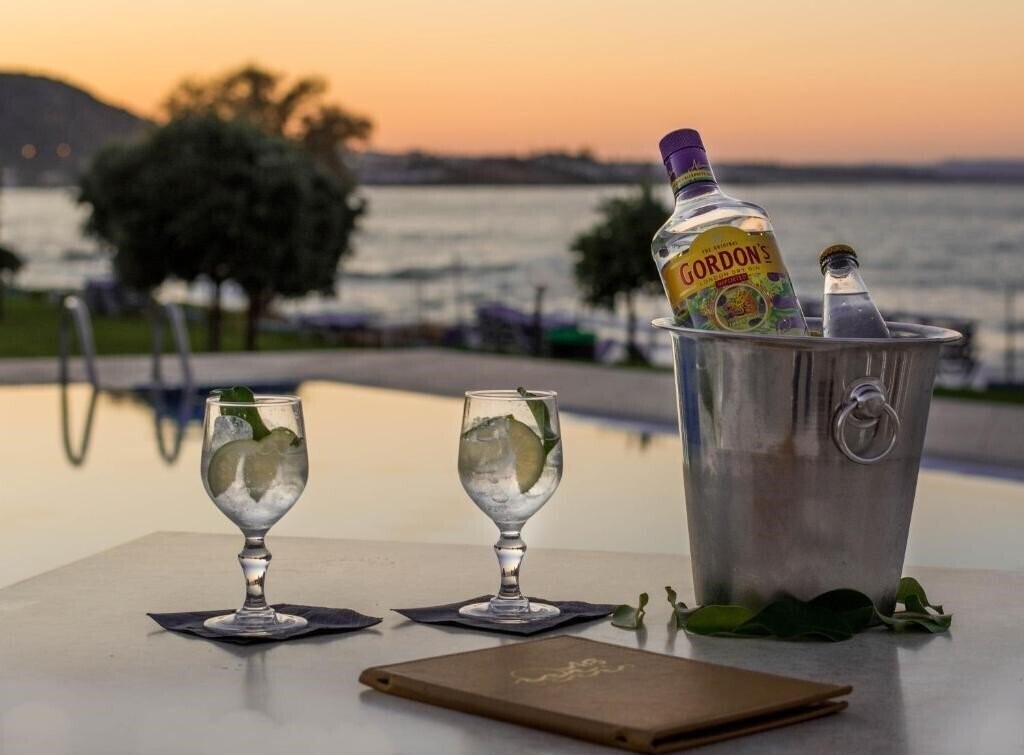 Територія Ariadne Beach Malia 3*