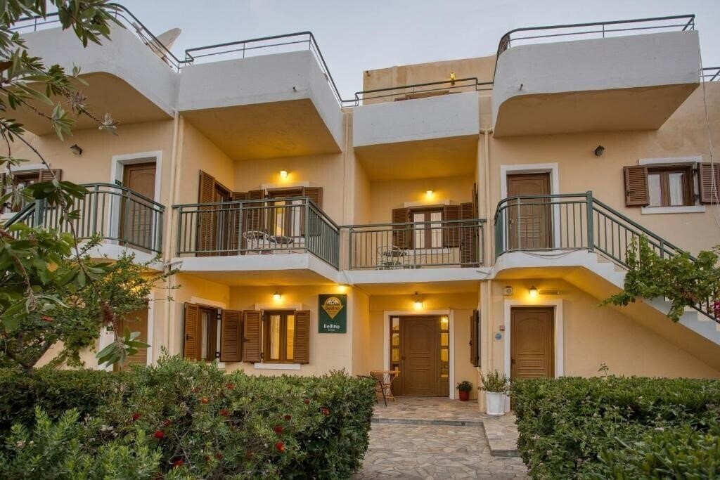 Готель Bellino Apartments 3*