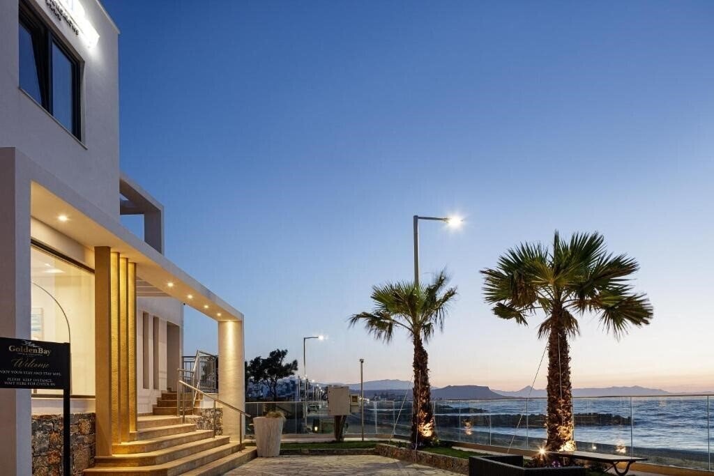 Изображение Golden Bay Boutique Hotel & Bungalows 4*