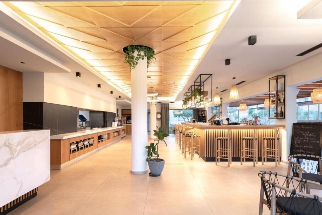 Вид Malena Hotel & Suites - Adults Only 4*