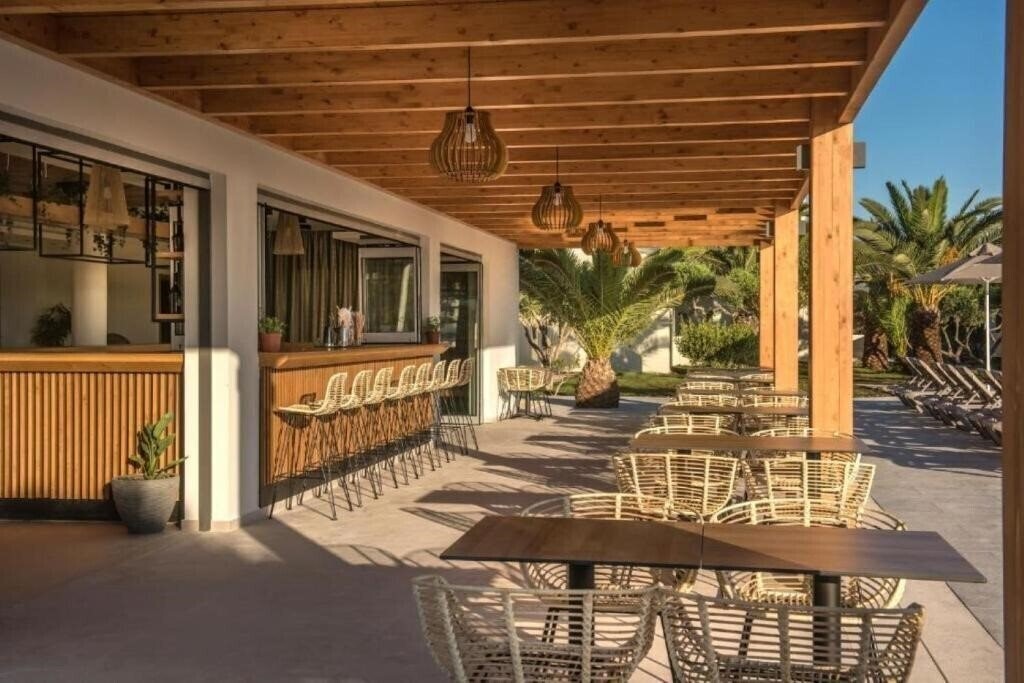 Апартаменты Malena Hotel & Suites - Adults Only 4*