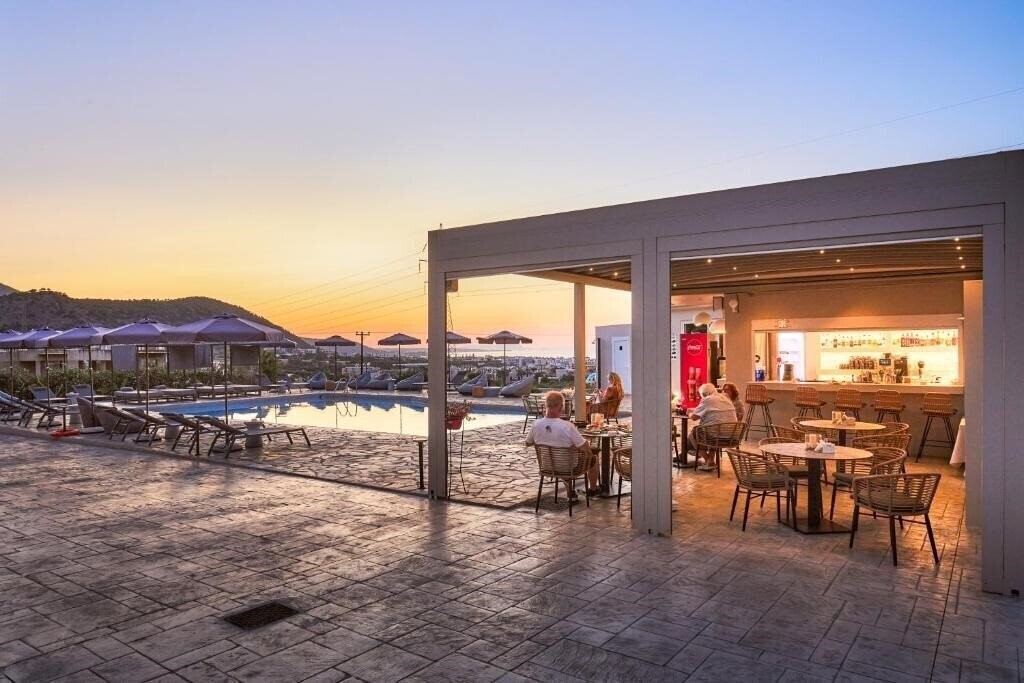 Панорама Silia Suites 2*