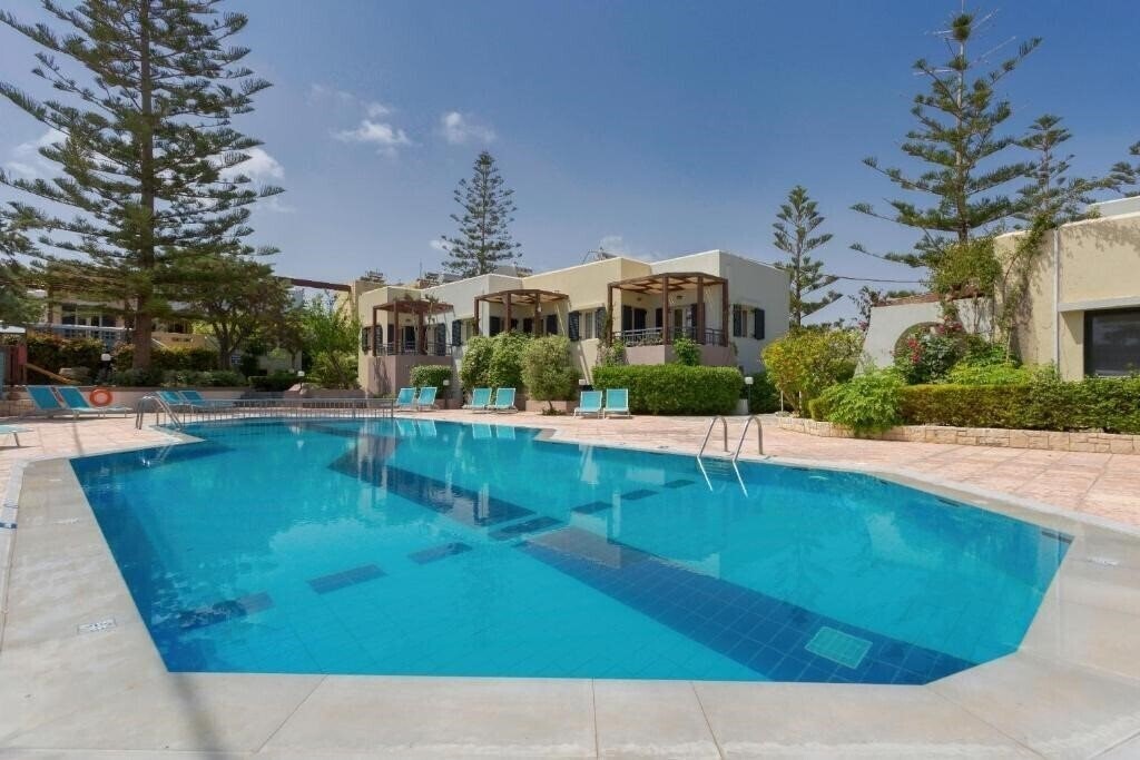 Вид Your Memories Hotel & Apartments 3*