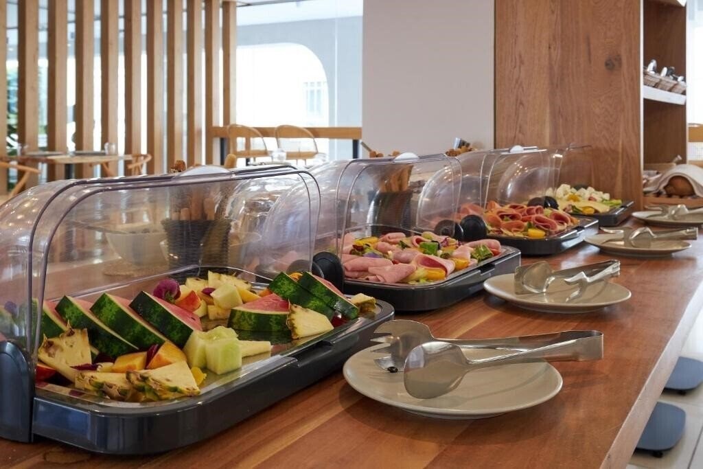 Панорама Lotus Rise Hotel (Adults Only 18) 4*