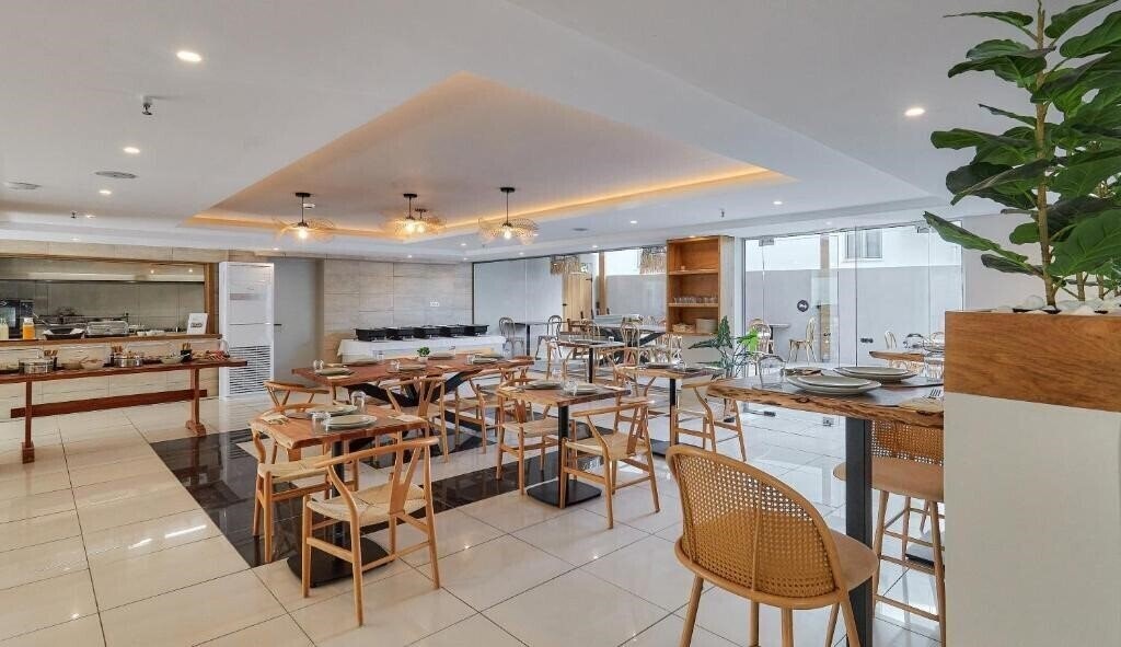 Территория Lotus Rise Hotel (Adults Only 18) 4*