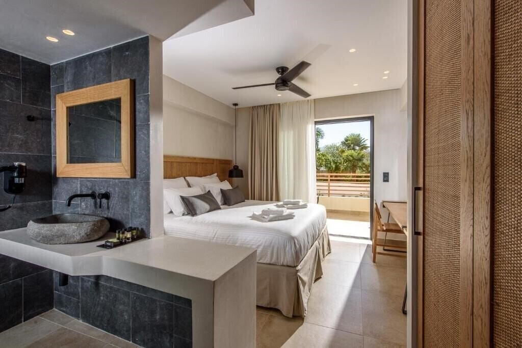 Апартаменты Anesea Hotel 4*