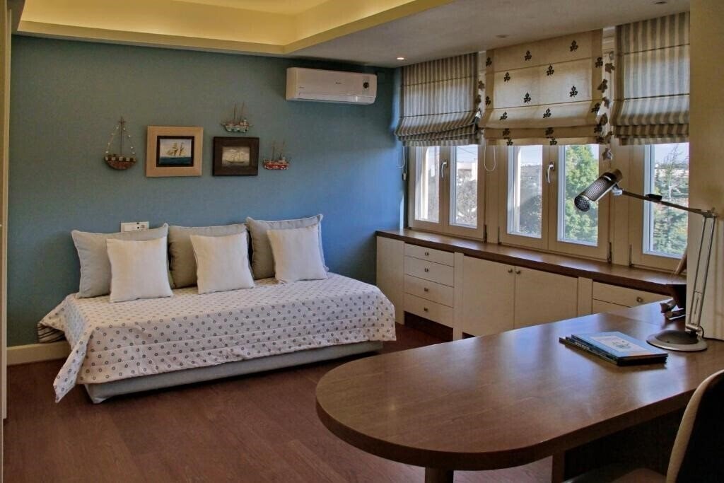 Апартаменти Villa Metaxas 4*