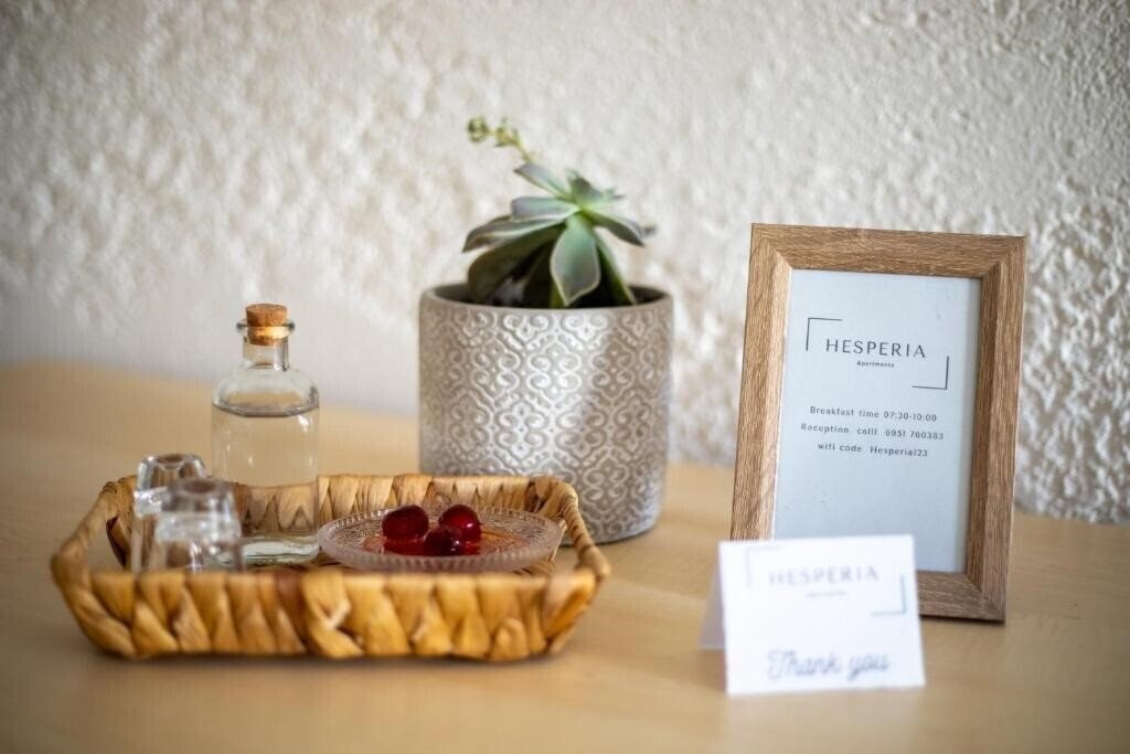 Апартаменты Hesperia Apartments 3*