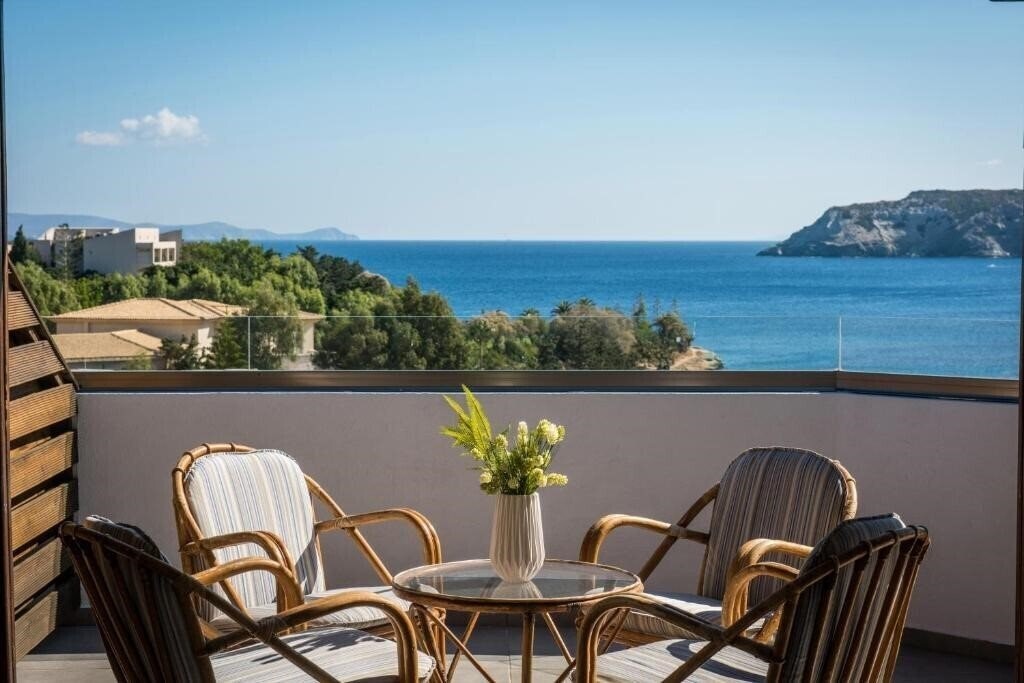 Зображення Alexander House 4*