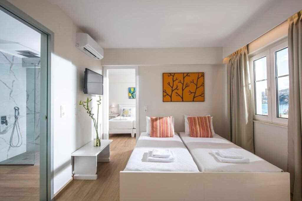 Апартаменти Alexander House 4*