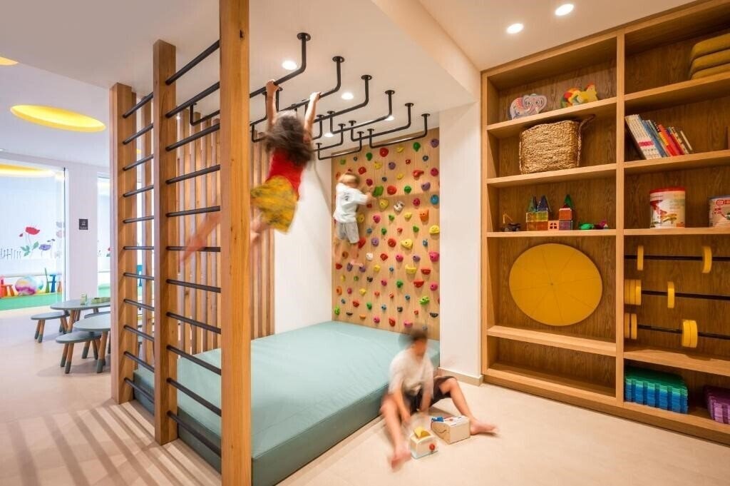 Апартаменты Arminda 4*