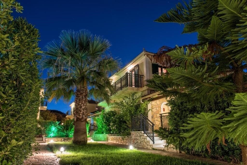 Территория Kookis Village 3*