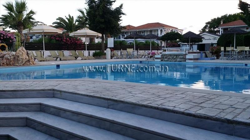 Изображение Louros Beach Hotel & Spa 3*