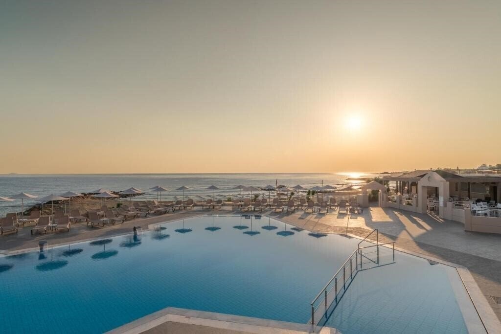 Фото Themis Beach 4*