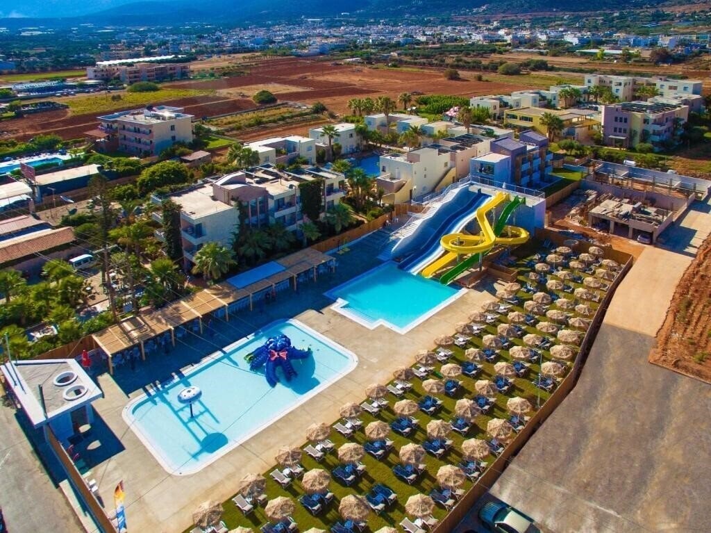 Вид Meropi Hotel & Apartments 4*