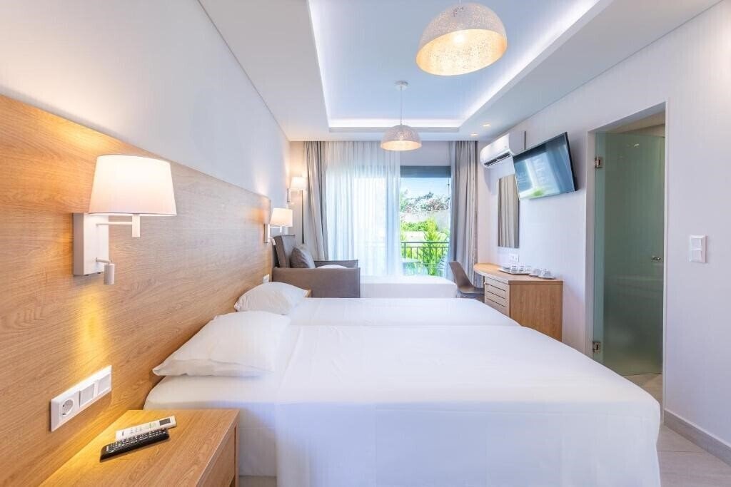 Фото Anna Maria Village 3*