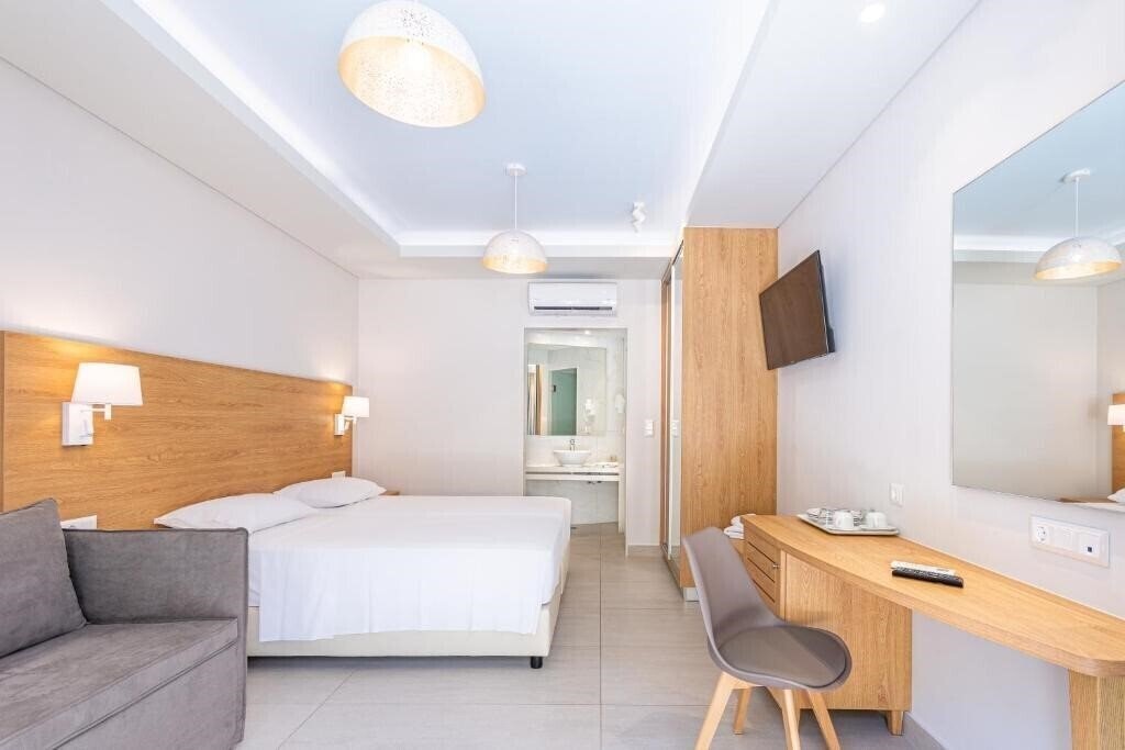 Панорама Anna Maria Village 3*