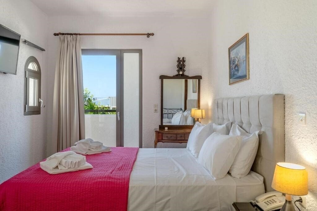 Территория Malia Holidays Hotel 3*