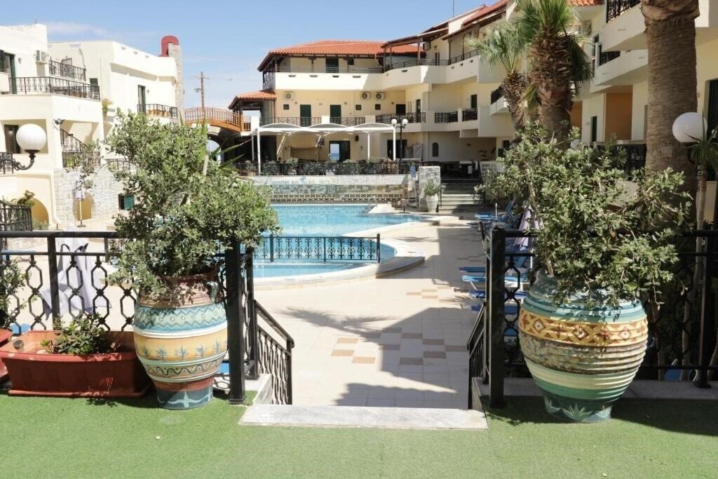 Апартаменты Diogenis Blue Palace 4*