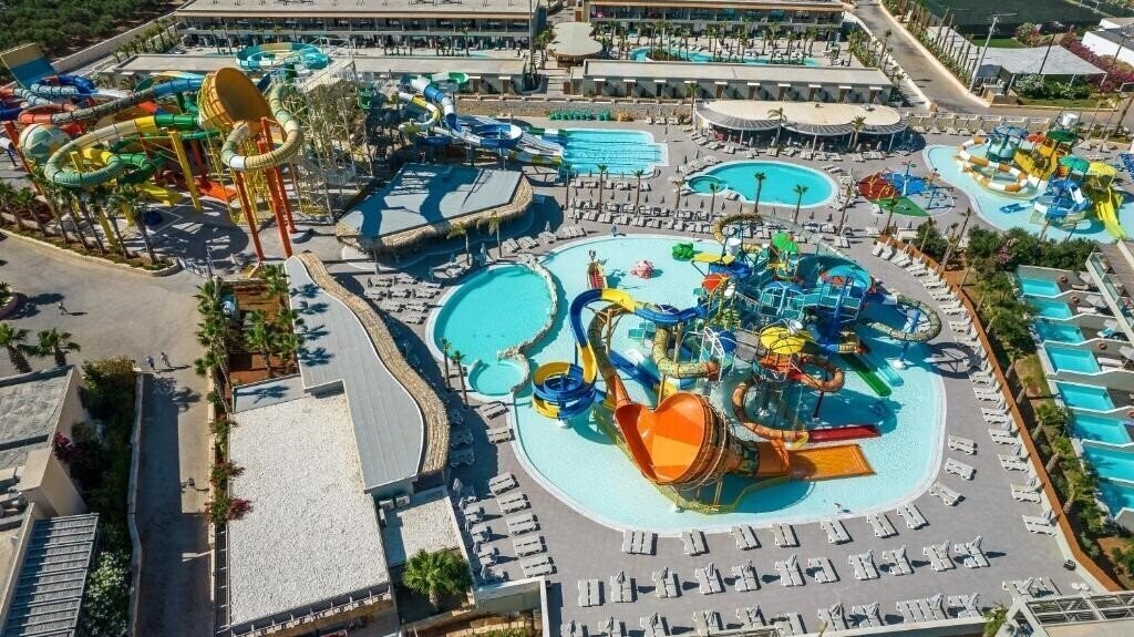 Территория Stella Palace Aqua Park Resort 5*