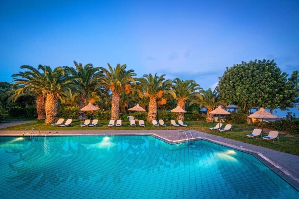 Отель Hersonissos Maris 4*