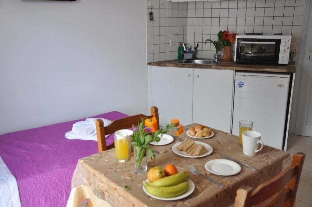 Панорама Helen Suites 3*