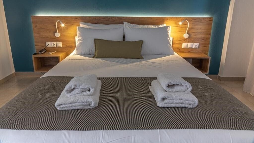 Фотография Triton Authentic Cretan Hotel 4*