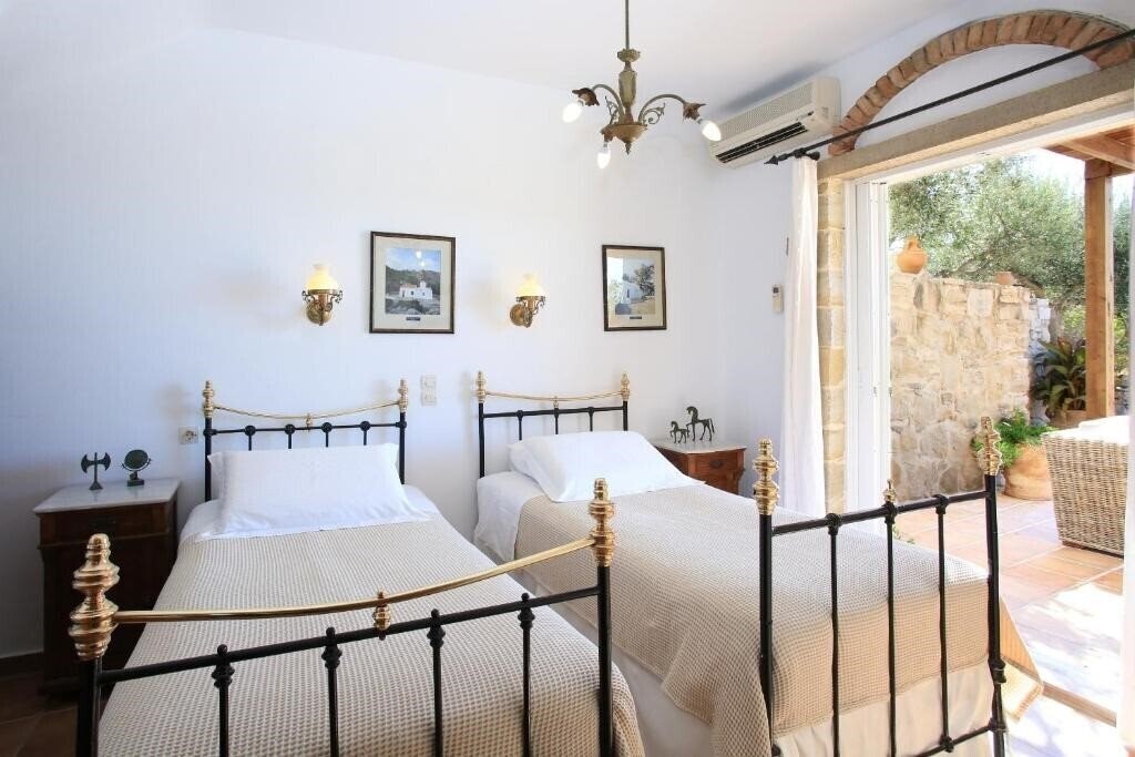 Территория Villa Phaestias 4*