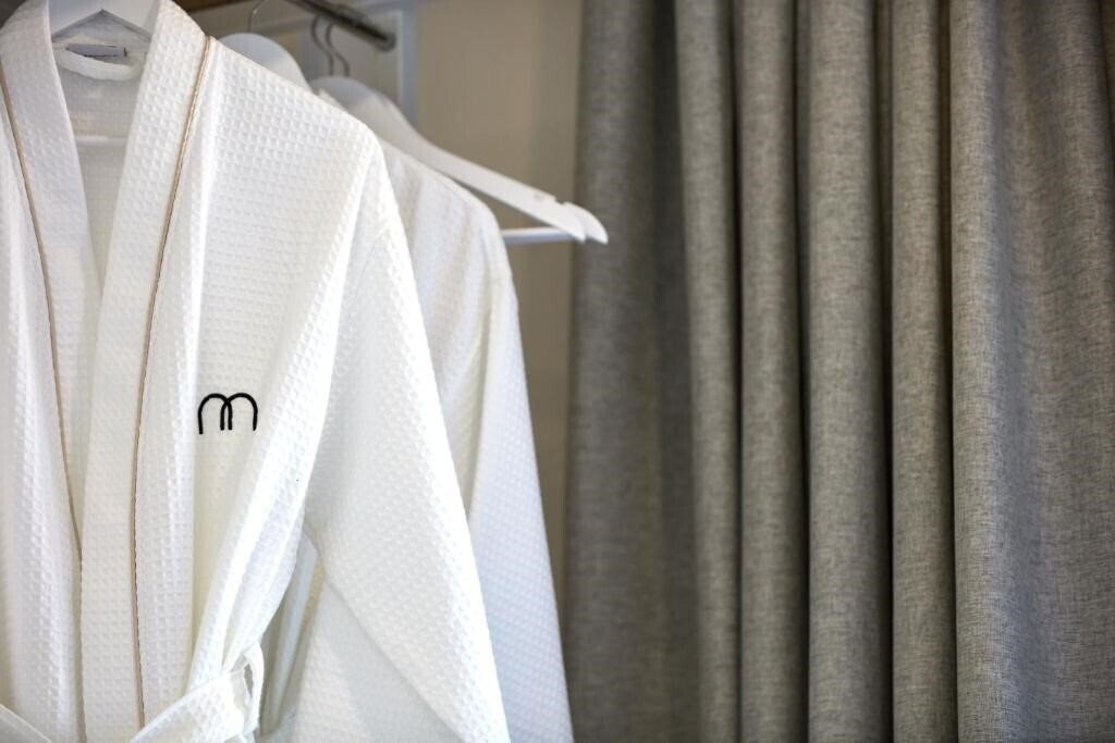 Фото Villaggio Mare Suites 4*