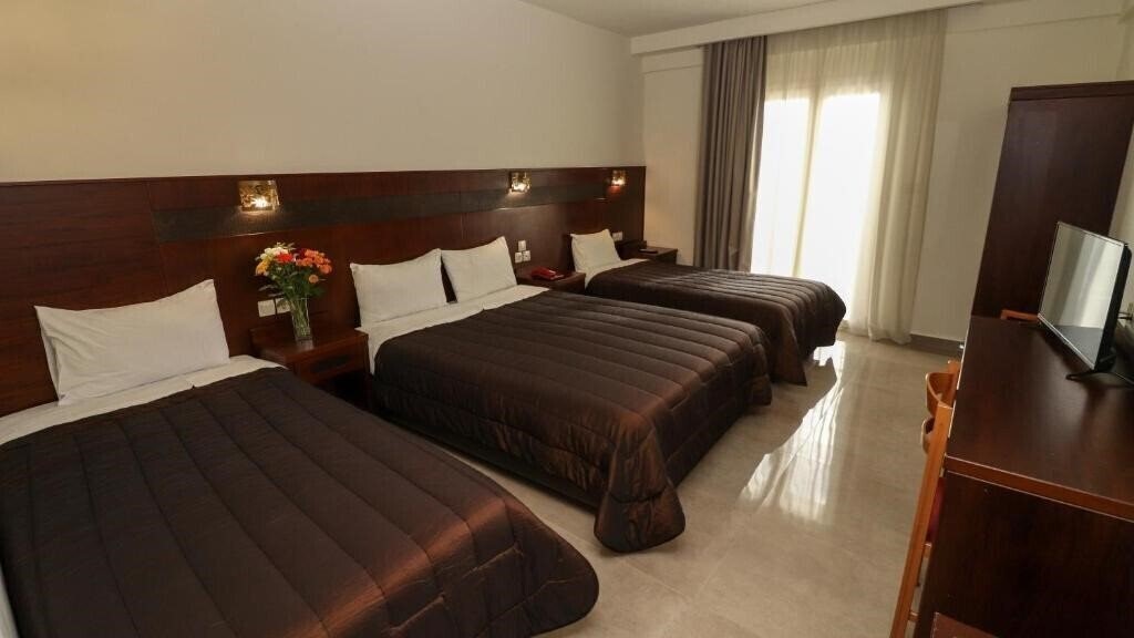 Територія Orfeas 3*