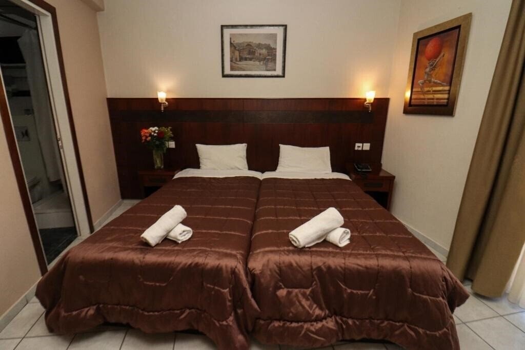 Апартаменти Orfeas 3*