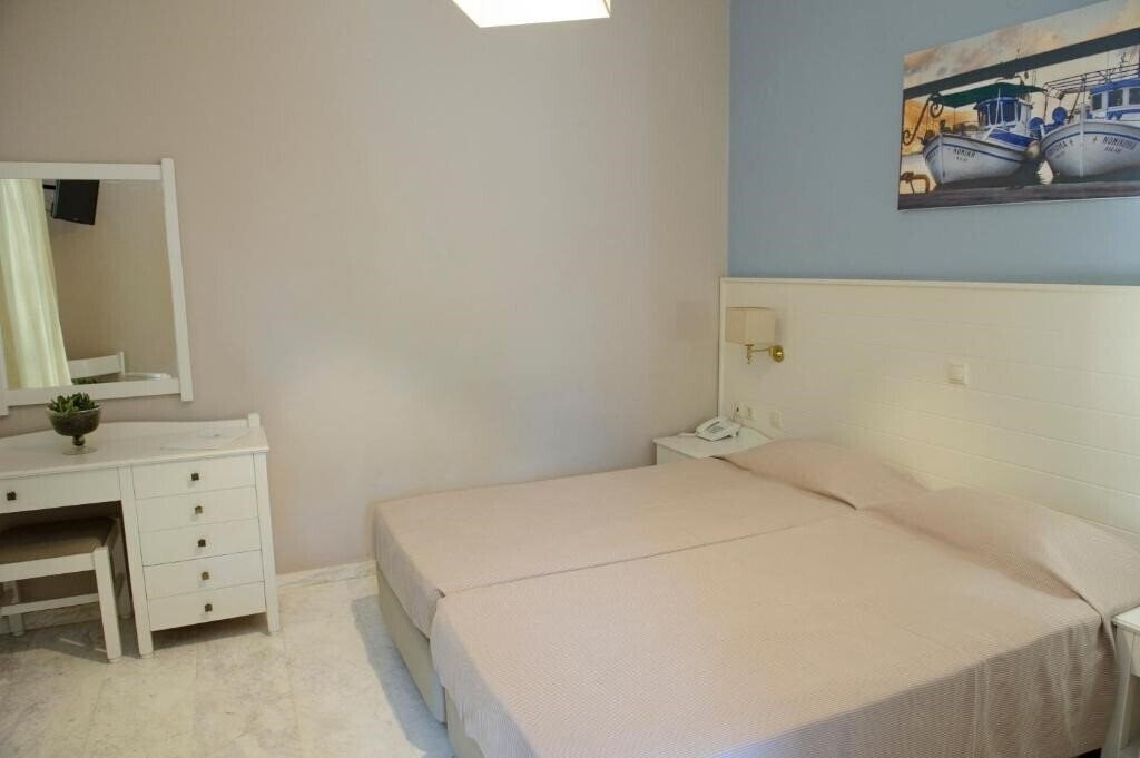 Фото Kalydna Island Hotel 3*